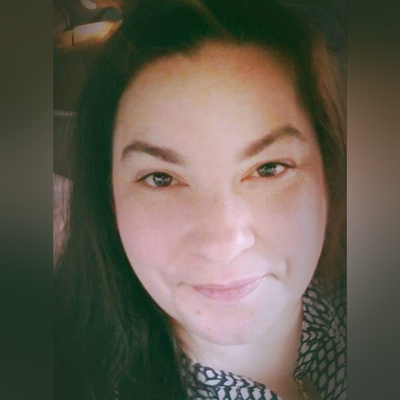 Meet your Posher, Delaney - Picture 1 of 1